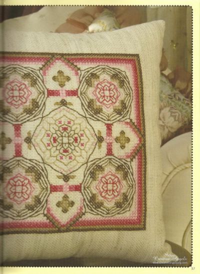 Схема для вышивки ажурной подушки
