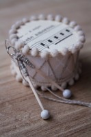 Барабан - делаем новогоднюю игрушку своими руками