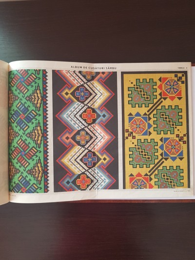 Национальные испанские орнаменты для вышивки