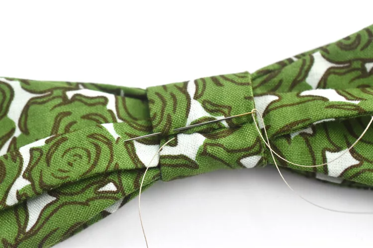 Как сделать регулируемый галстук-бабочку своими руками babochka gal6