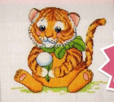 Вышивка крестом Тигренок с мороженым