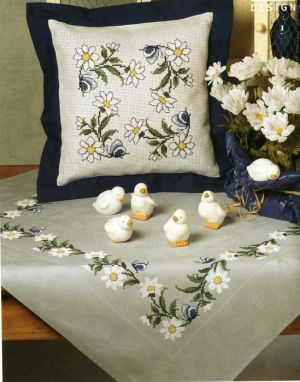 Вышивка крестом Ромашковая подушка