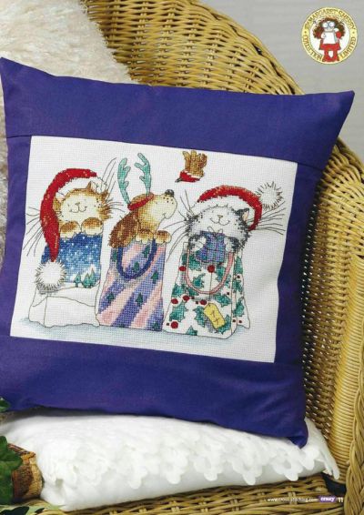 схема вышивки крестом подушка - новогодние праздники