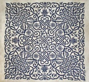 Узорная подушка