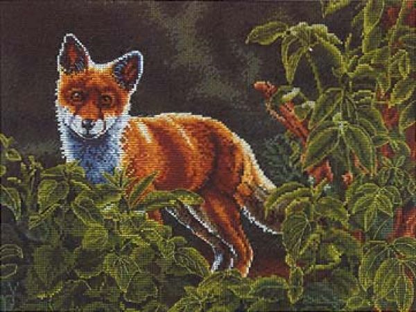 Вышивка крестом Испуганная лисичка