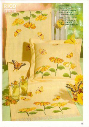 Ромашки и бабочки