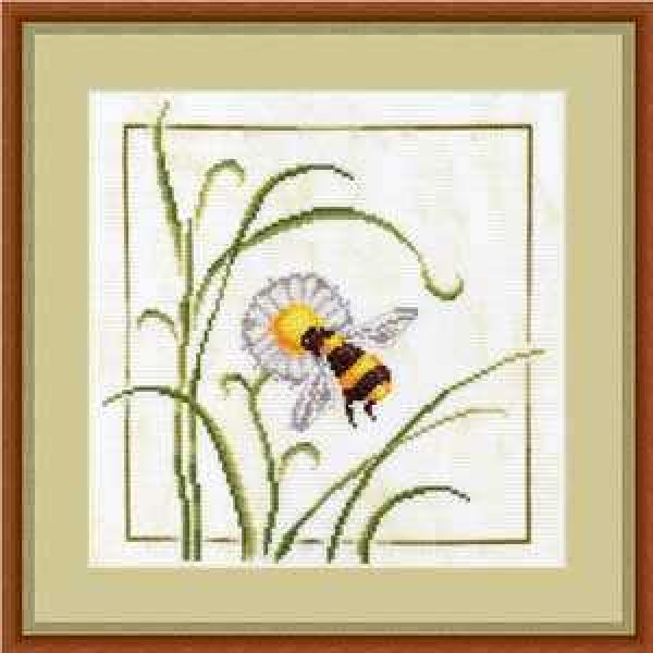 Вышивка крестом Душистый нектар