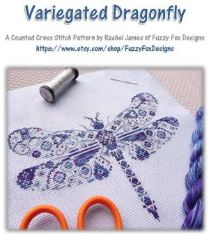 Фиолетовая стрекоза