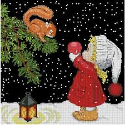 Вышивка крестом Малышка с белочкой и фонариком