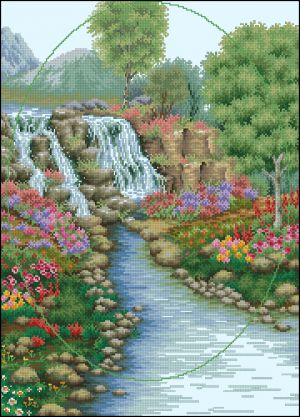 Яркий водопад