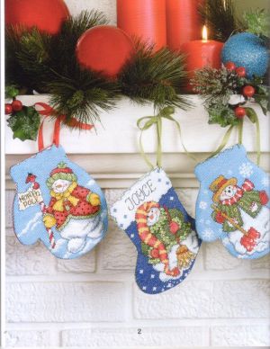 Рукавички и сапожки - игрушки на елку