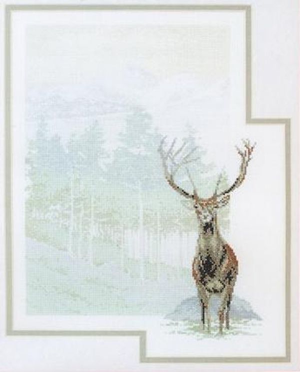 Вышивка крестом Олень на природе