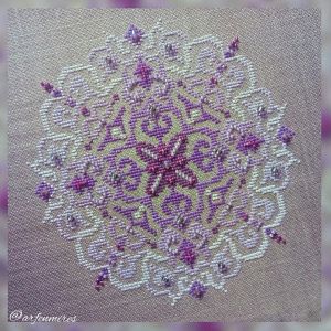 Фиолетовая мандала