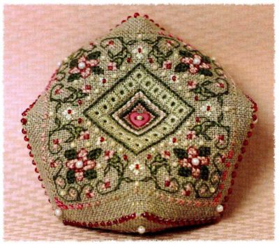 Вышивка крестом Ягодно-цветочное бискорню