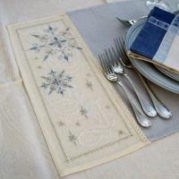 Вышивка крестом Новогодняя салфетка - контурная